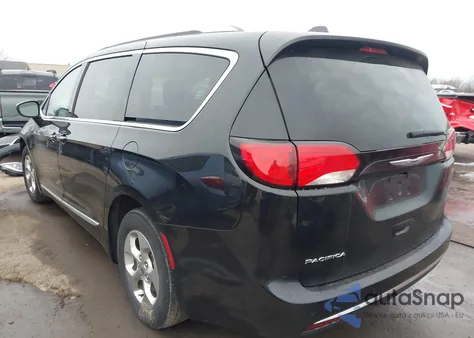 2017 Chrysler Pacifica Touring-L Plus из США, поврежденный, VIN 2C4RC1EG8HR727320